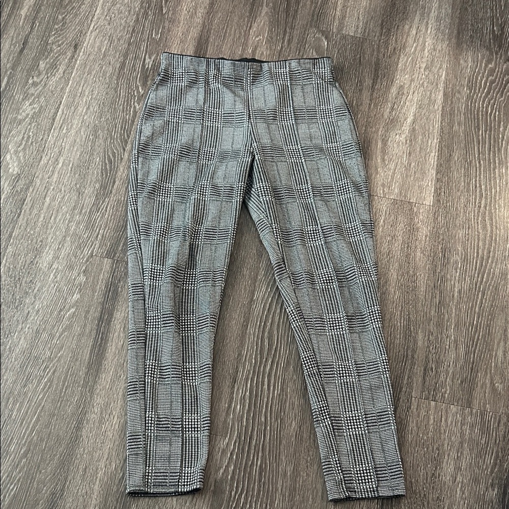 Gray Plaid Skinny Pants
